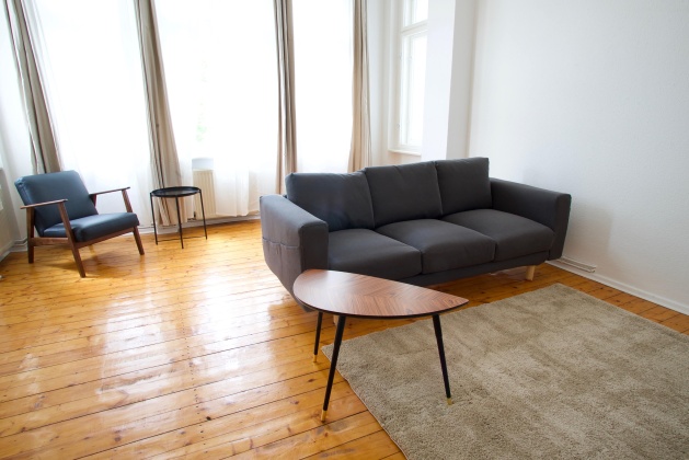 Listing photo thumbnail