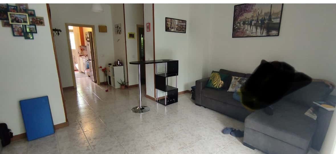 Chambre dans Via San Vigilio, Milano pour 107 m² avec 3 chambres