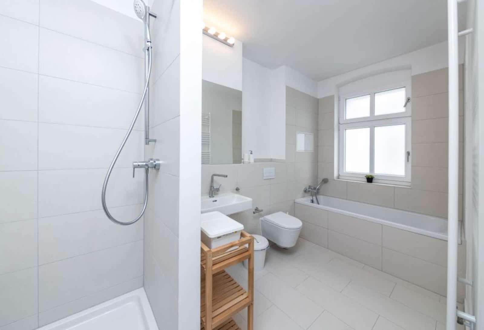 2-bedroom apartment for rent in Berlin, bills included