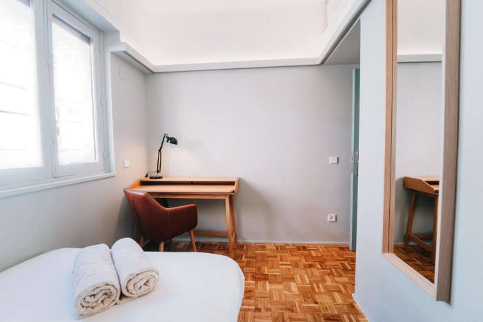 Listing photo thumbnail