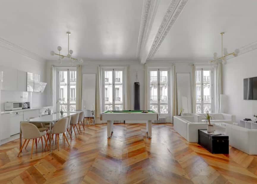 Apartment 159 mq rue La Fayette