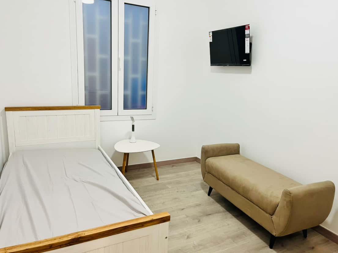 Habitaacion privada cerca a la Sagrada Familia, Barcelona