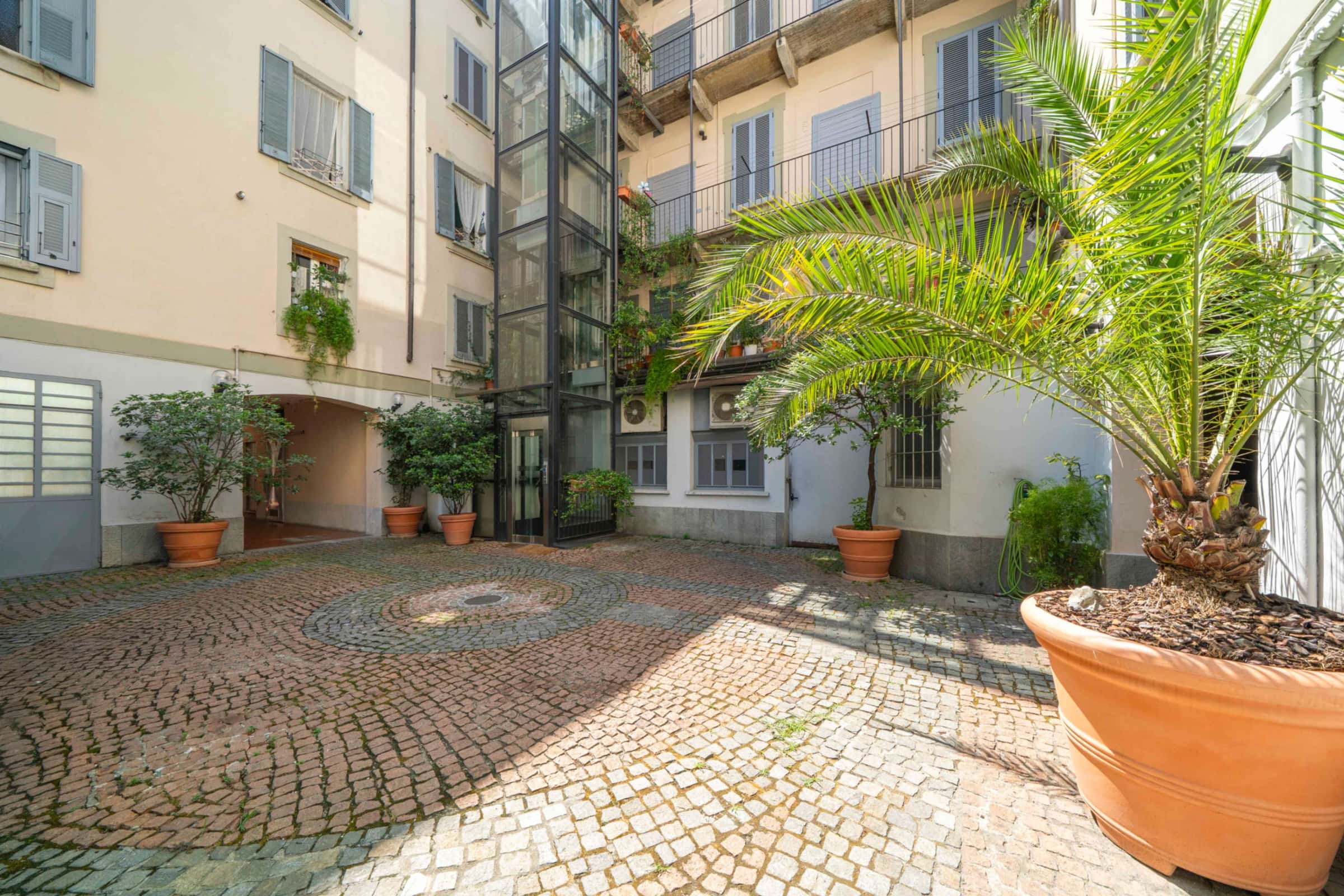Apartment Milan, 1 bed — photo 37