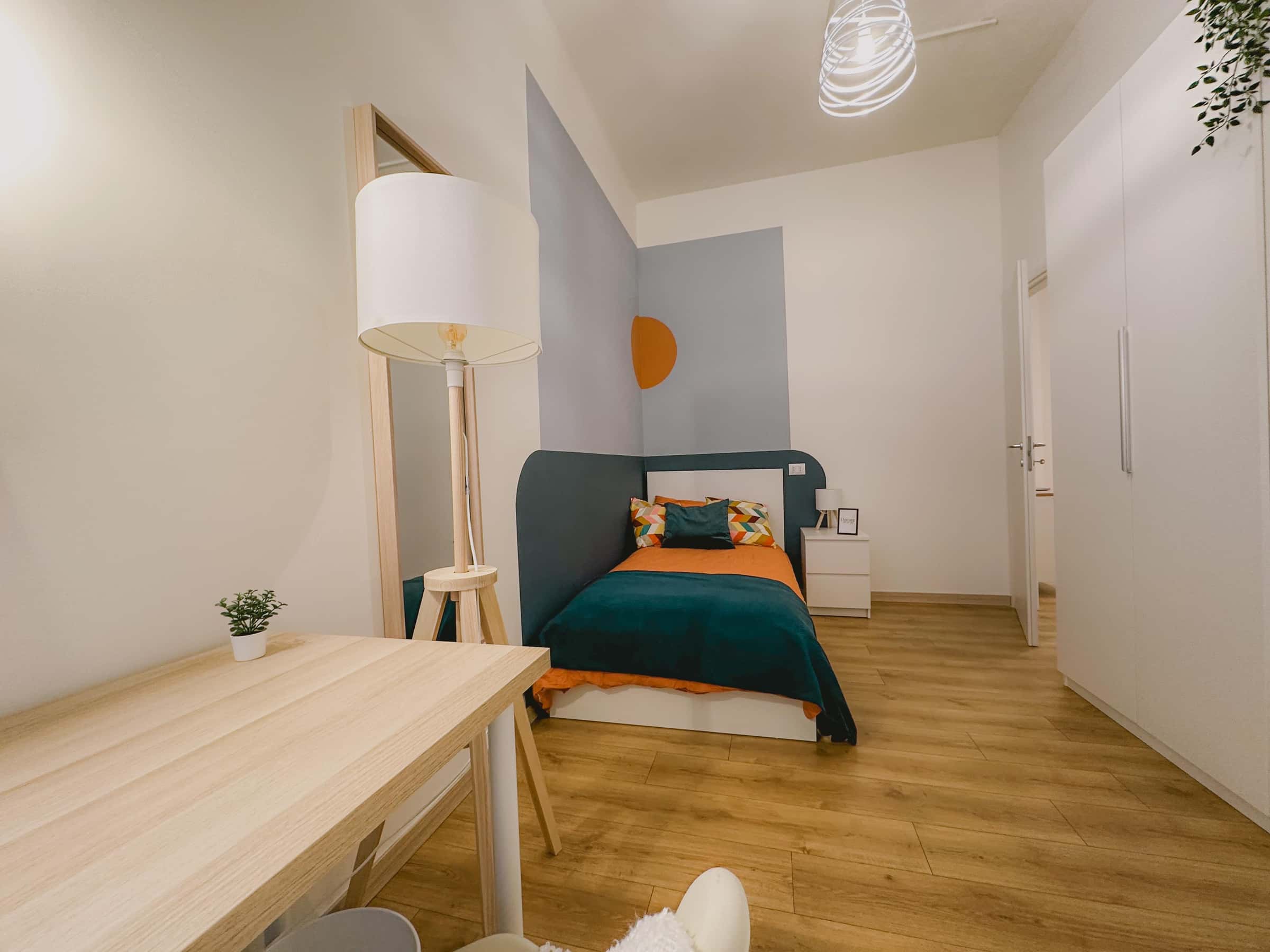 Via G. Domenico Romagnosi, 26 - Stanza 89