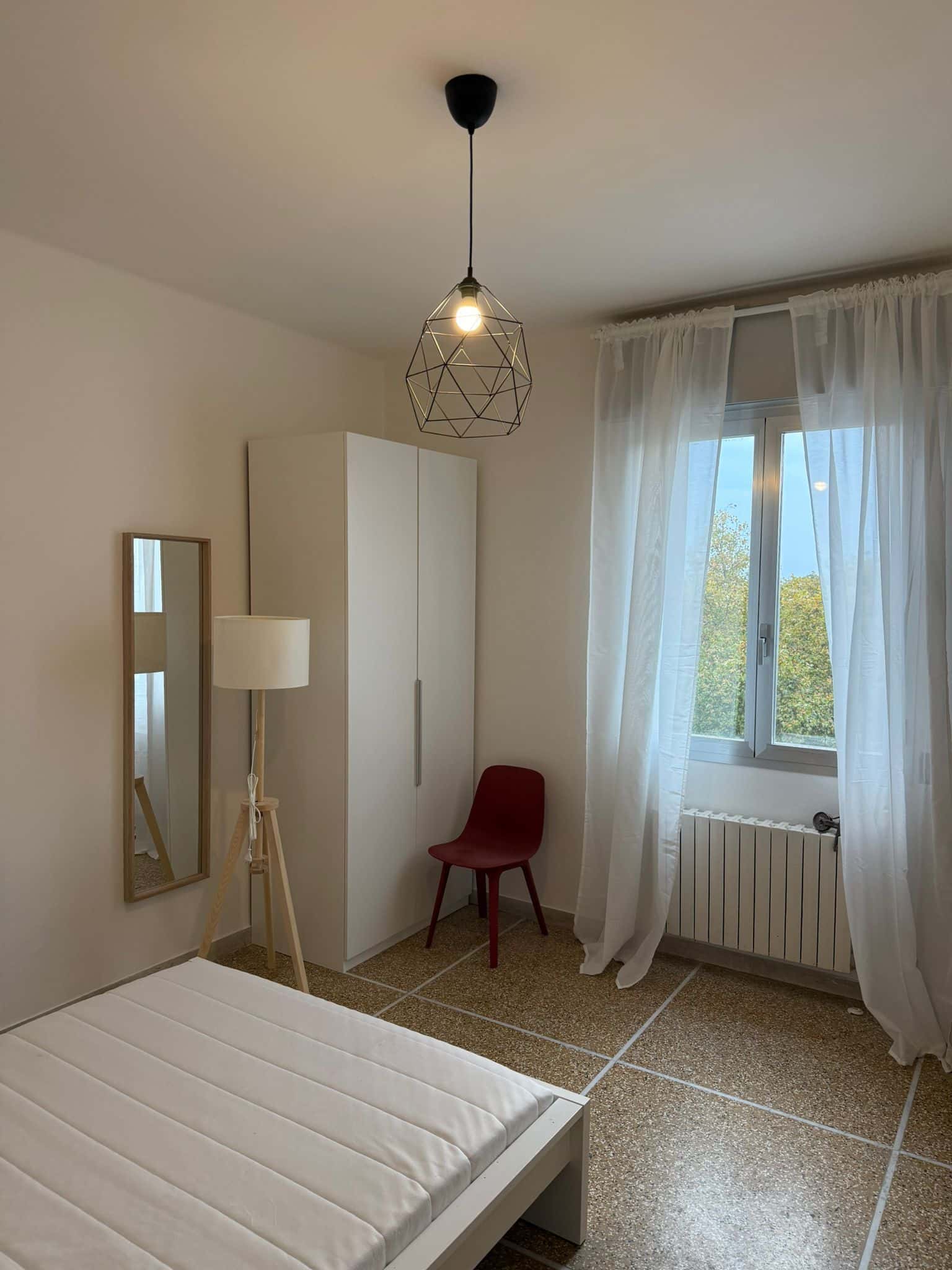 Via Barbieri 106 - Stanza 229