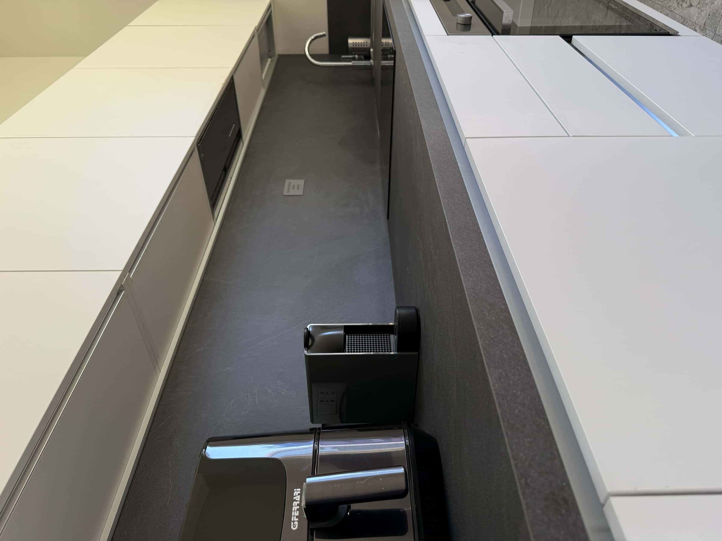 Apartment Milan, 2 beds — photo 35