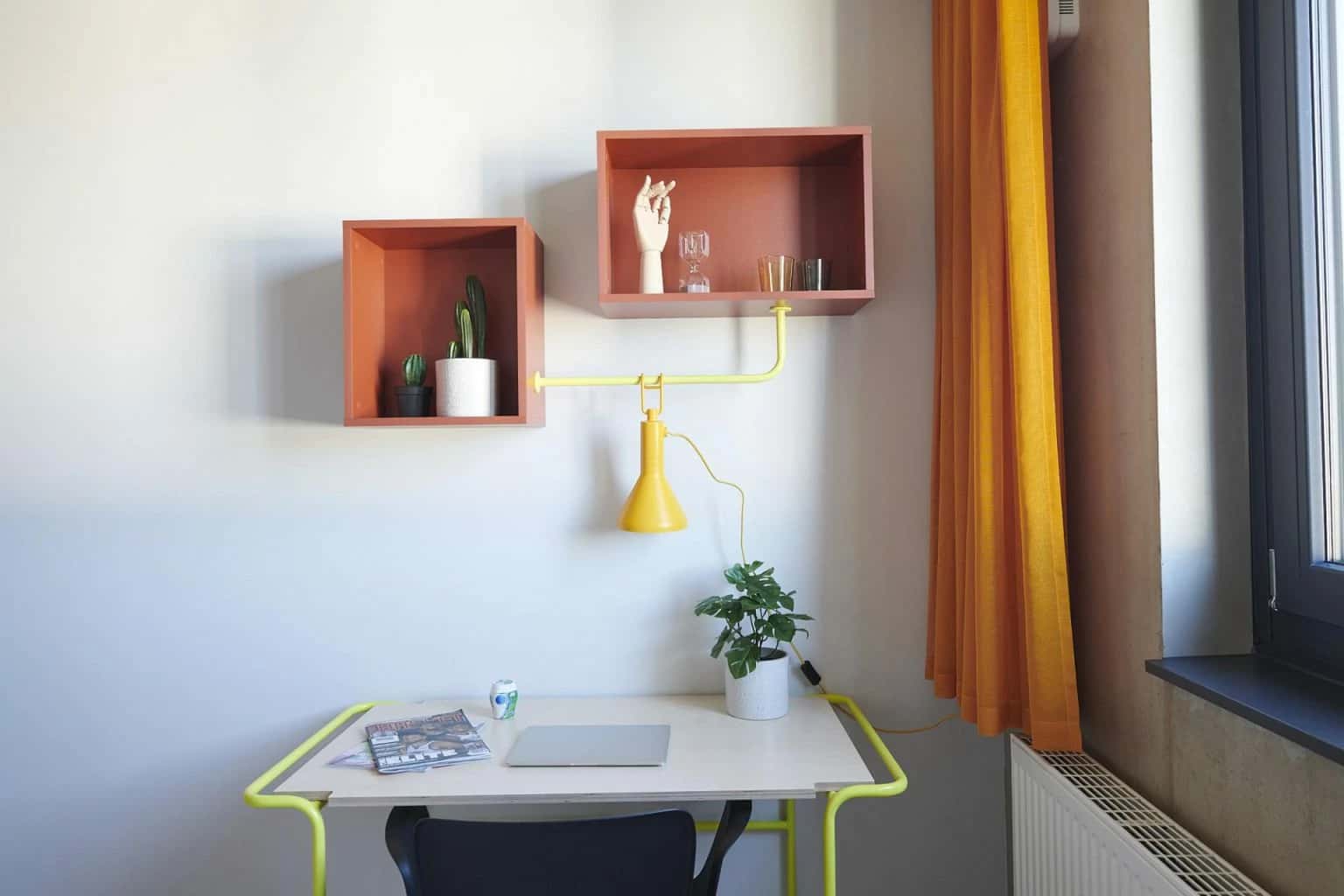 Modern Medium Studio