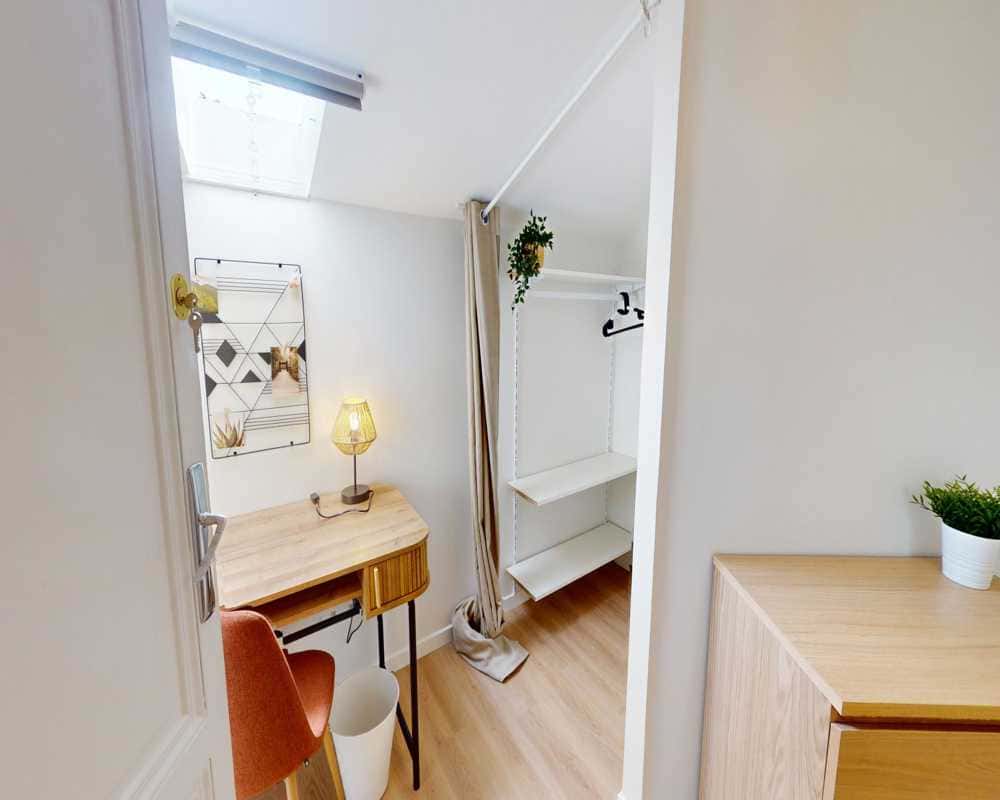 Chambre dans le Rue des Étables