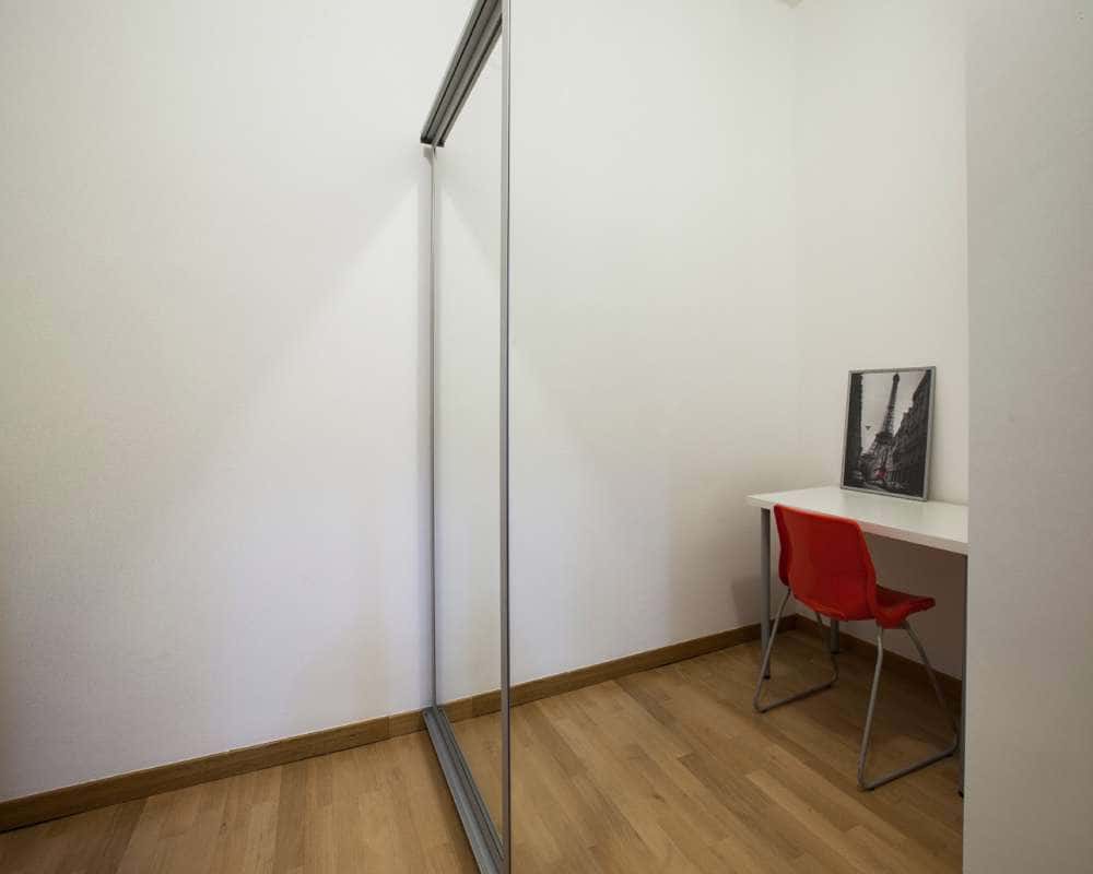 Stanza in Via Ravizza