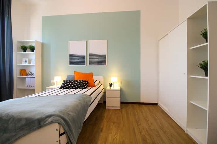 Listing photo thumbnail