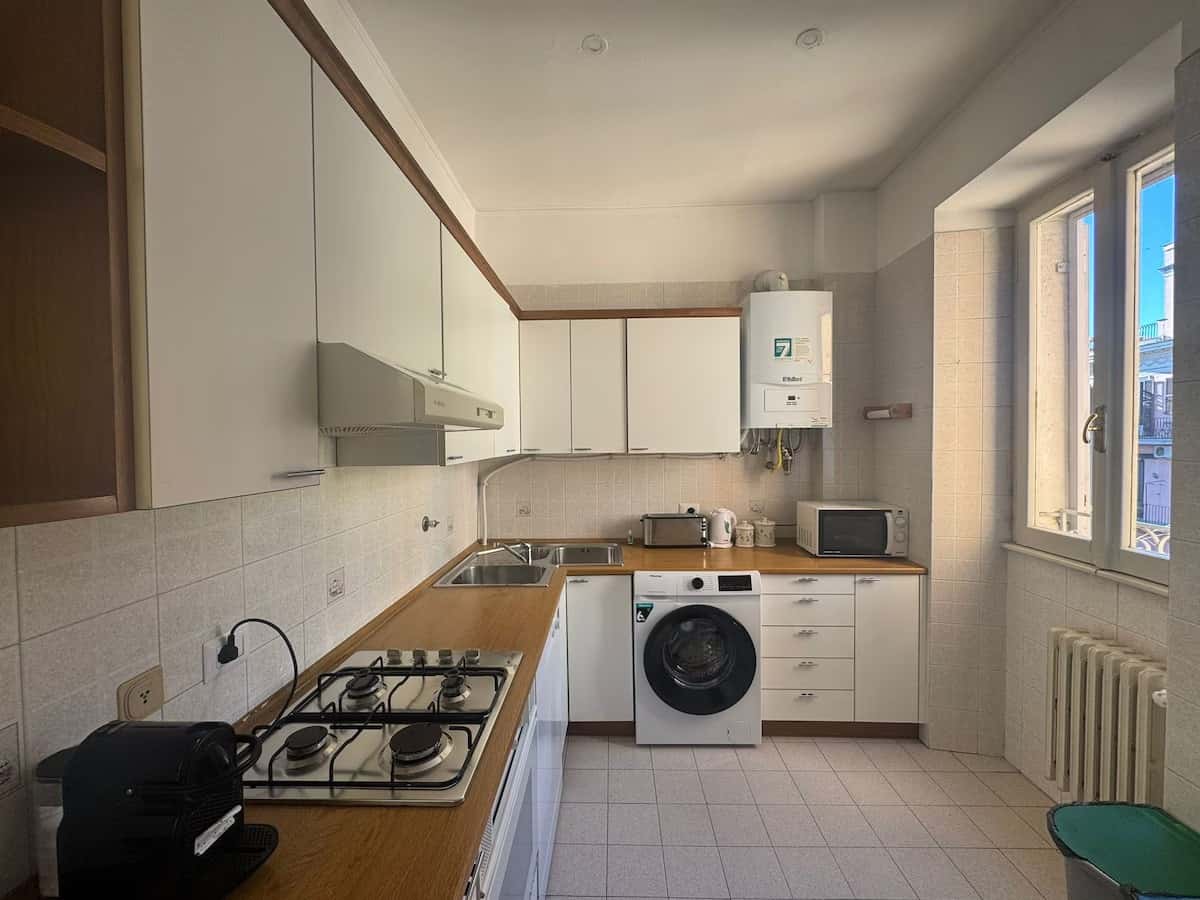 Apartment Rome, 2 beds — photo 17