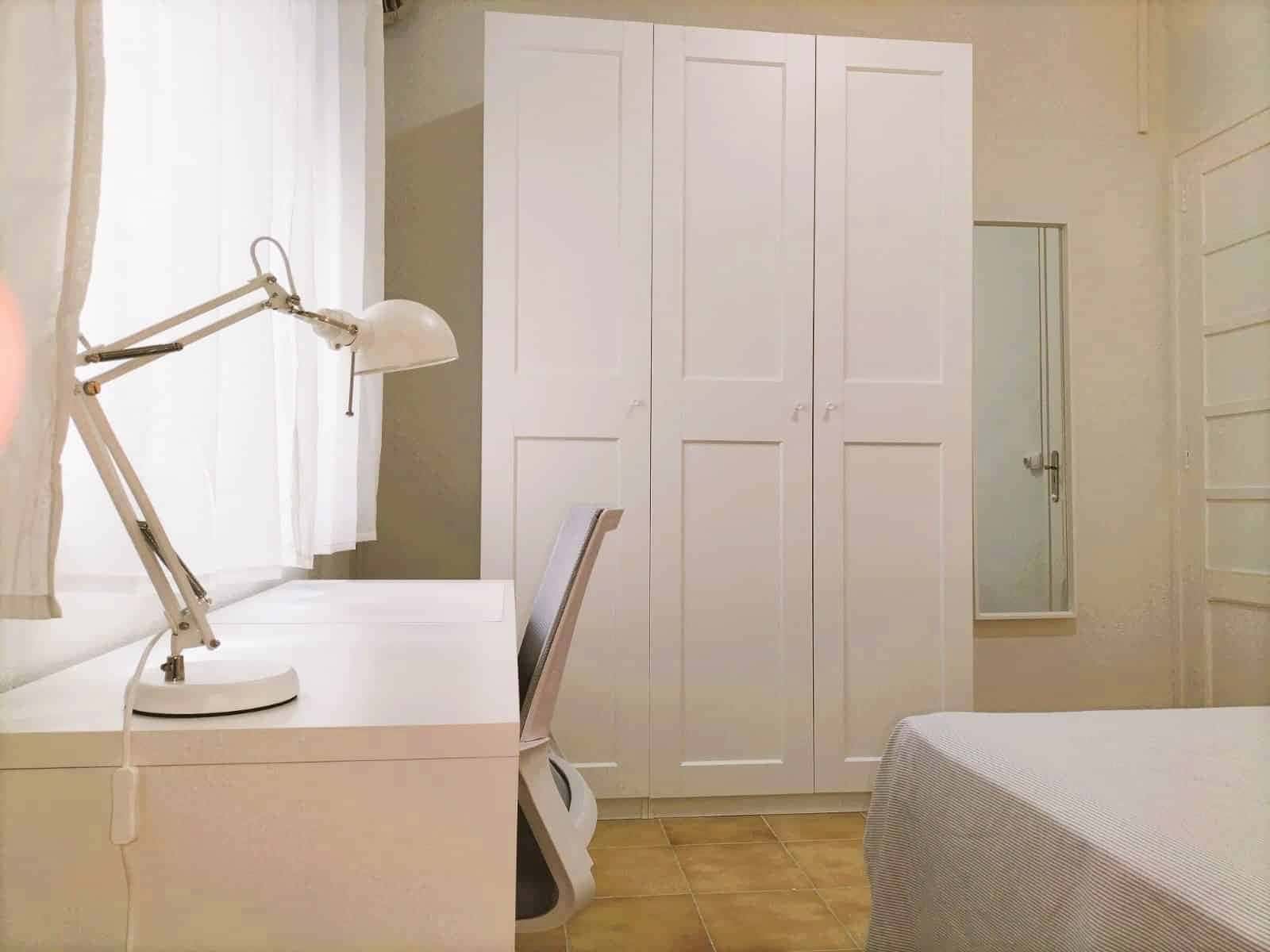 Habitacion privada en Carrer de l'Olivereta , Valencia