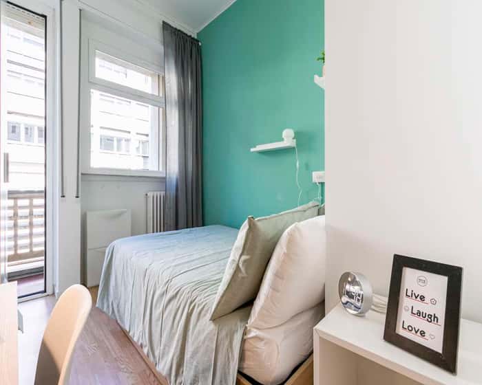 Listing photo thumbnail