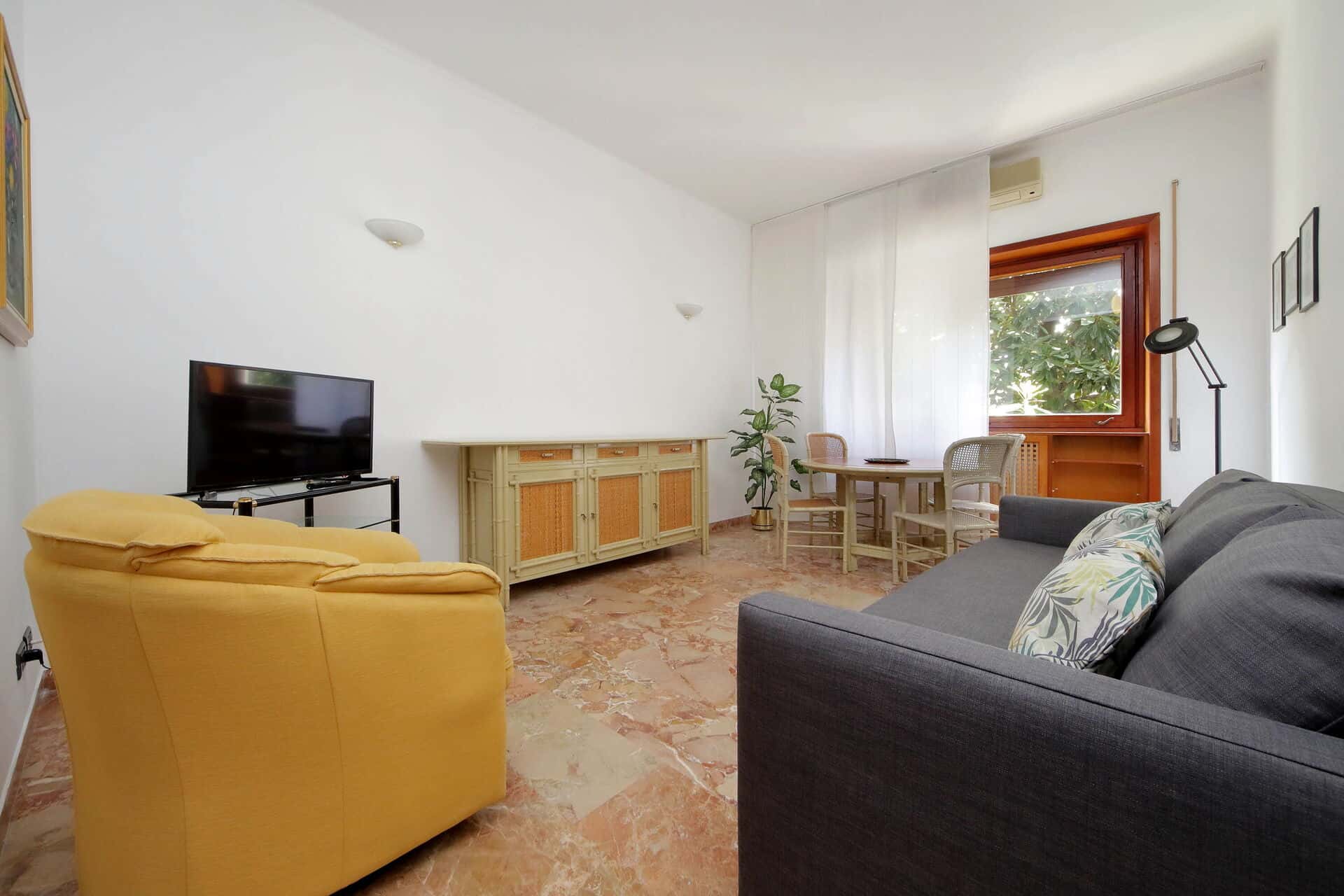Apartment Rome, 1 bed — photo 7