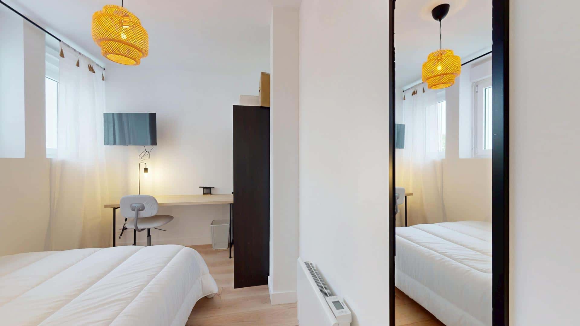 Chambre 6 - PATRIE