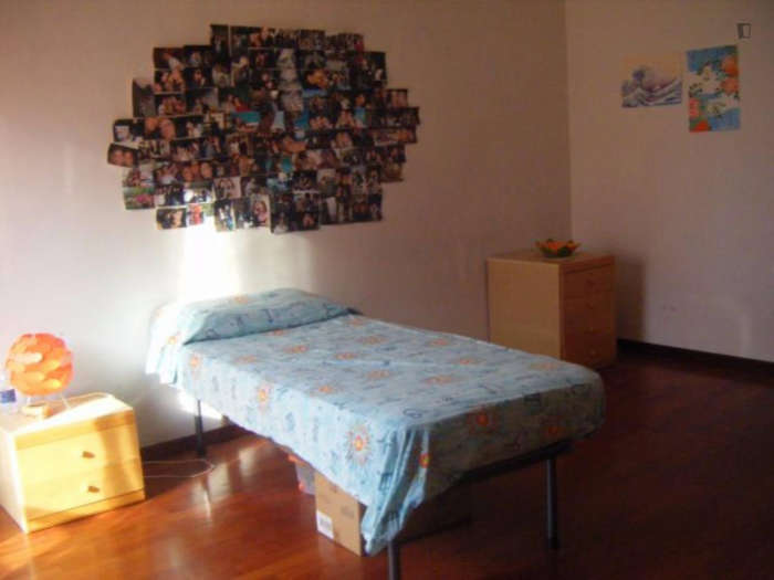 Listing photo thumbnail