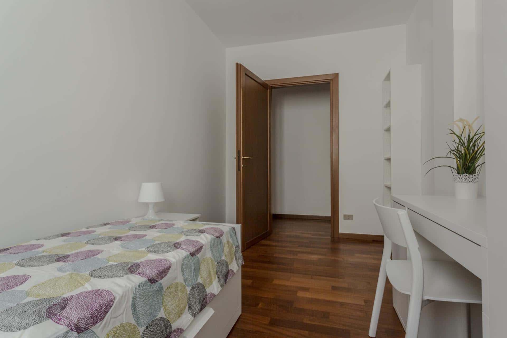 via comune antico 65  private room s2