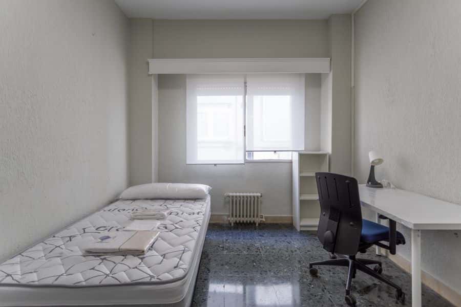 Habitación en piso de 6 habitaciones