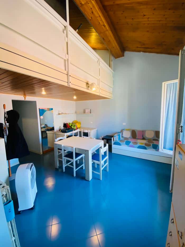 Listing photo thumbnail