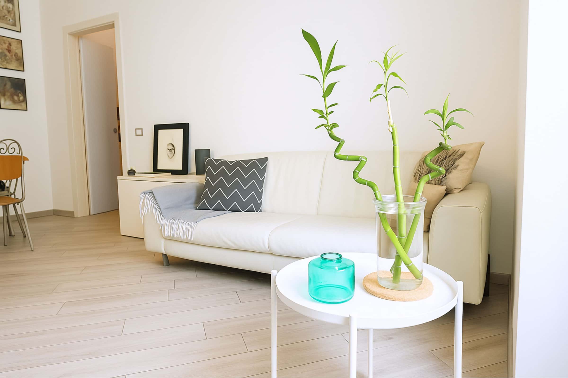 Refined two-room apartment near Fondazione Prada