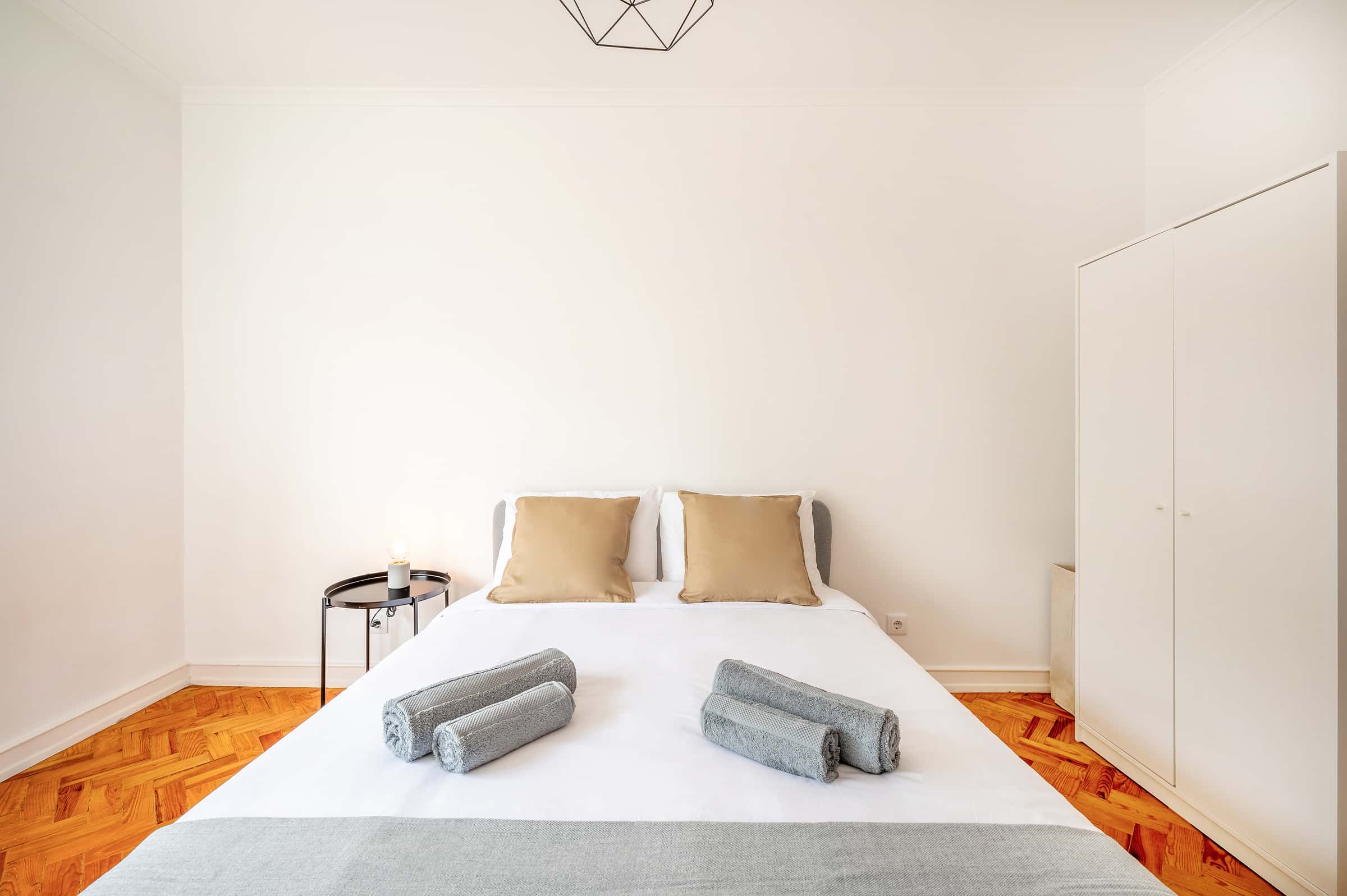 Rua Barão de Sabrosa , - Lisboa, Portugal