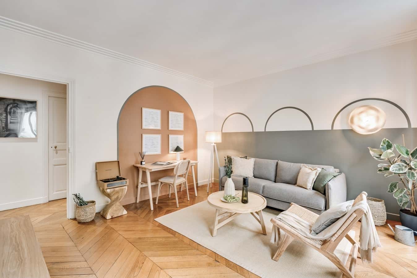 Apartment in 84 Rue de Rivoli, 75004 Paris, France