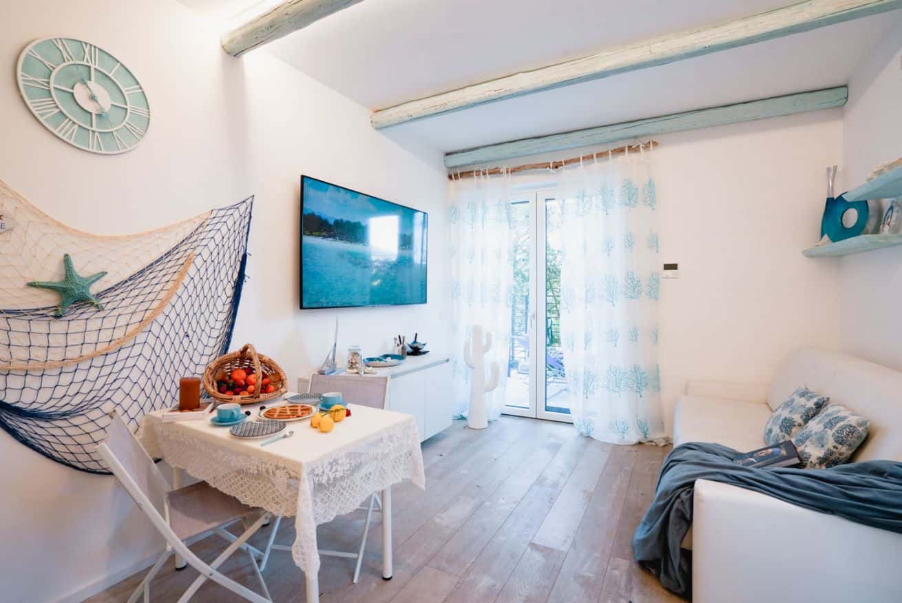Andora | Beach House