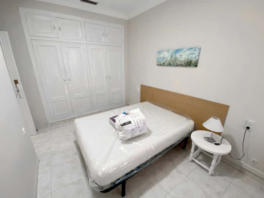 Habitación en piso de 4 habitaciones en Russafa
