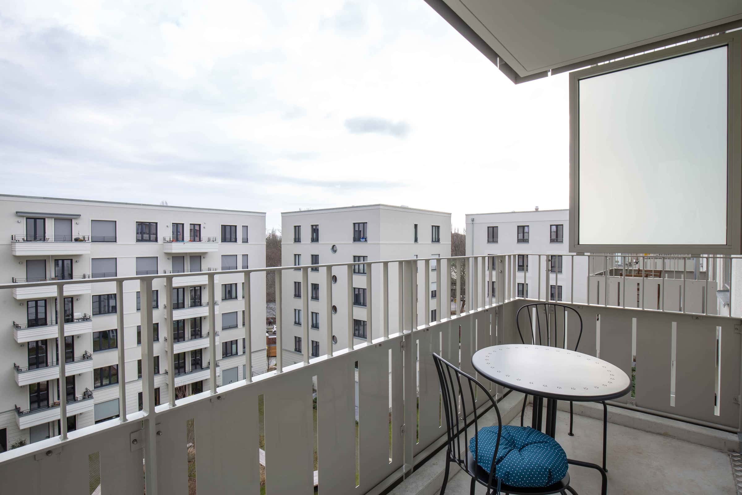 Room in Klara-Franke-Straße, Berlin for 108 m² with 4 bedrooms