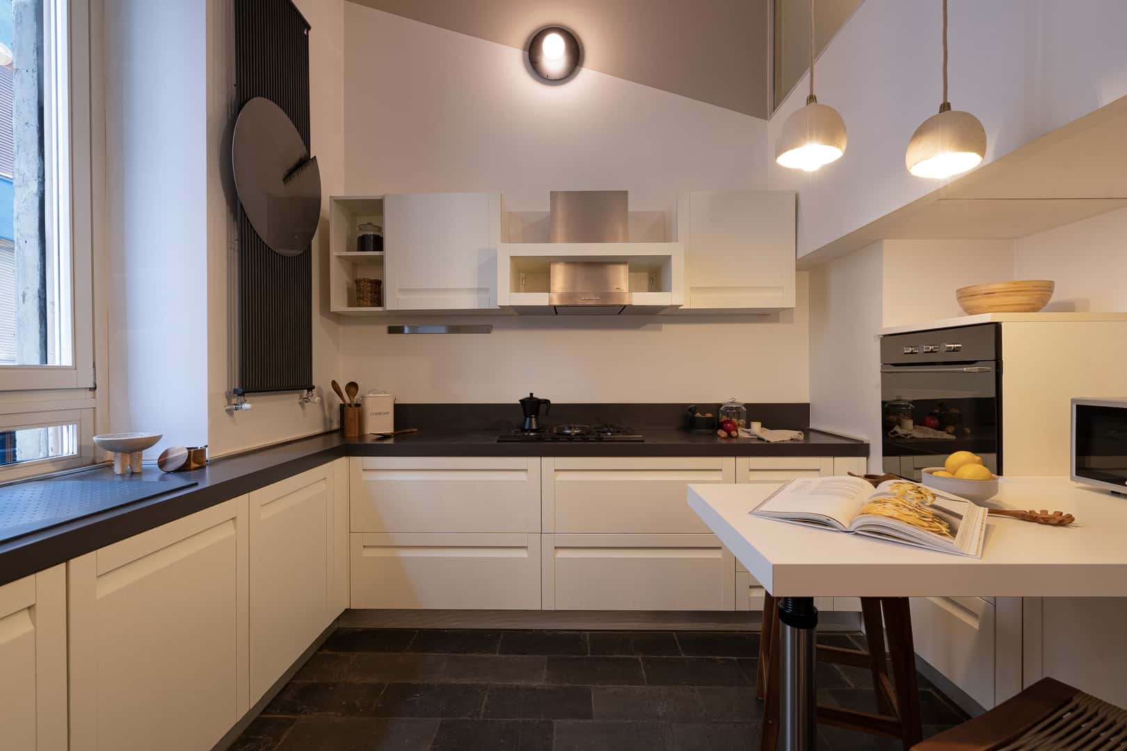 Libero - 2 bedrooms and balcony in Porta Romana