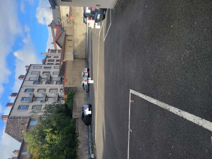 Listing photo thumbnail