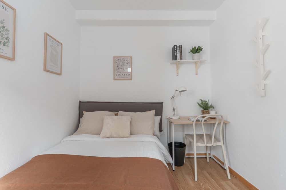 Habitación totalmente equipada en Bailén