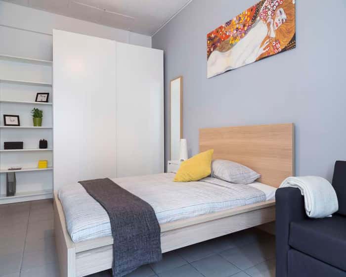 Listing photo thumbnail