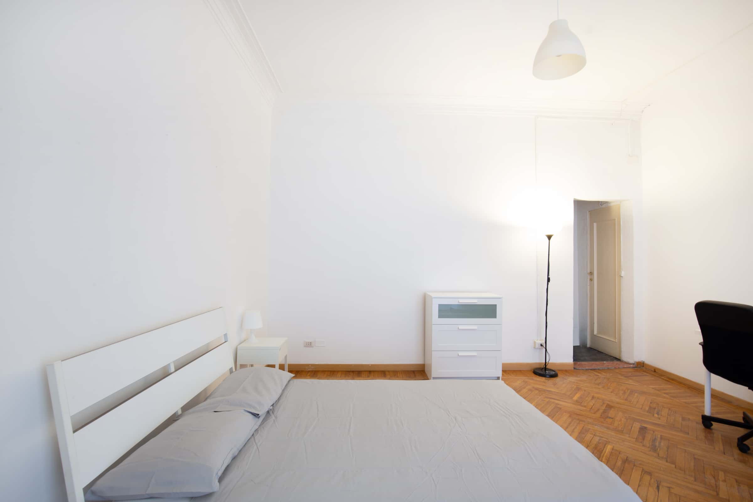 Camera Singola in via Via Raimondo Franchetti