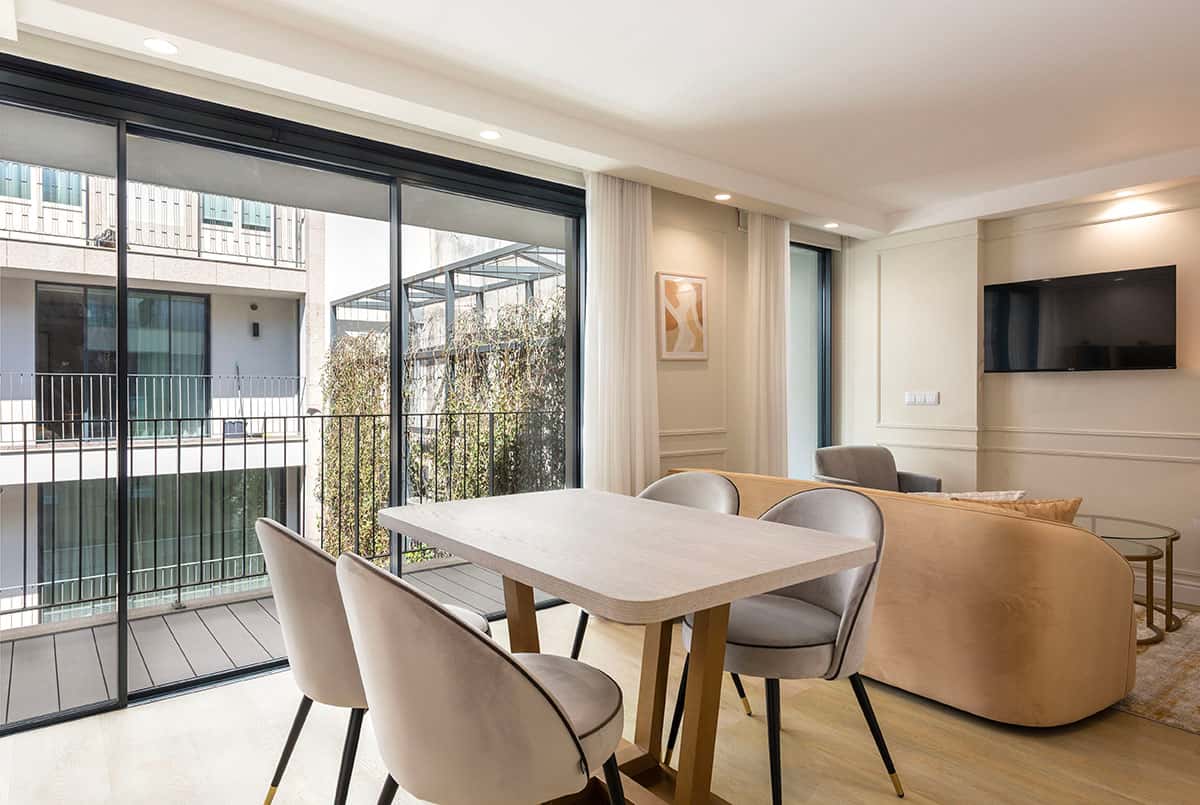 Bright T1+1 duplex in Santa Catarina, Porto