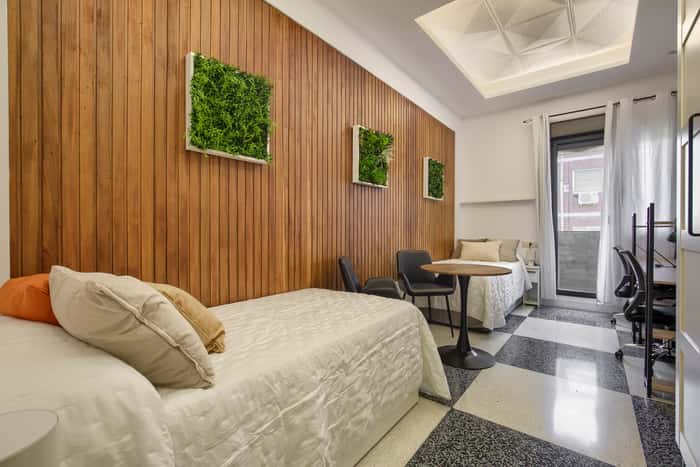 Listing photo thumbnail