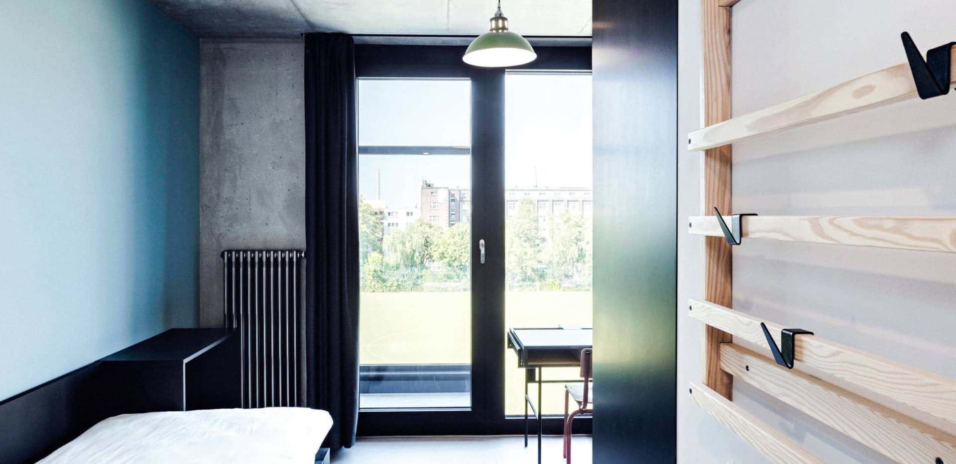 Classic Balcony - Long Term - Floor 1