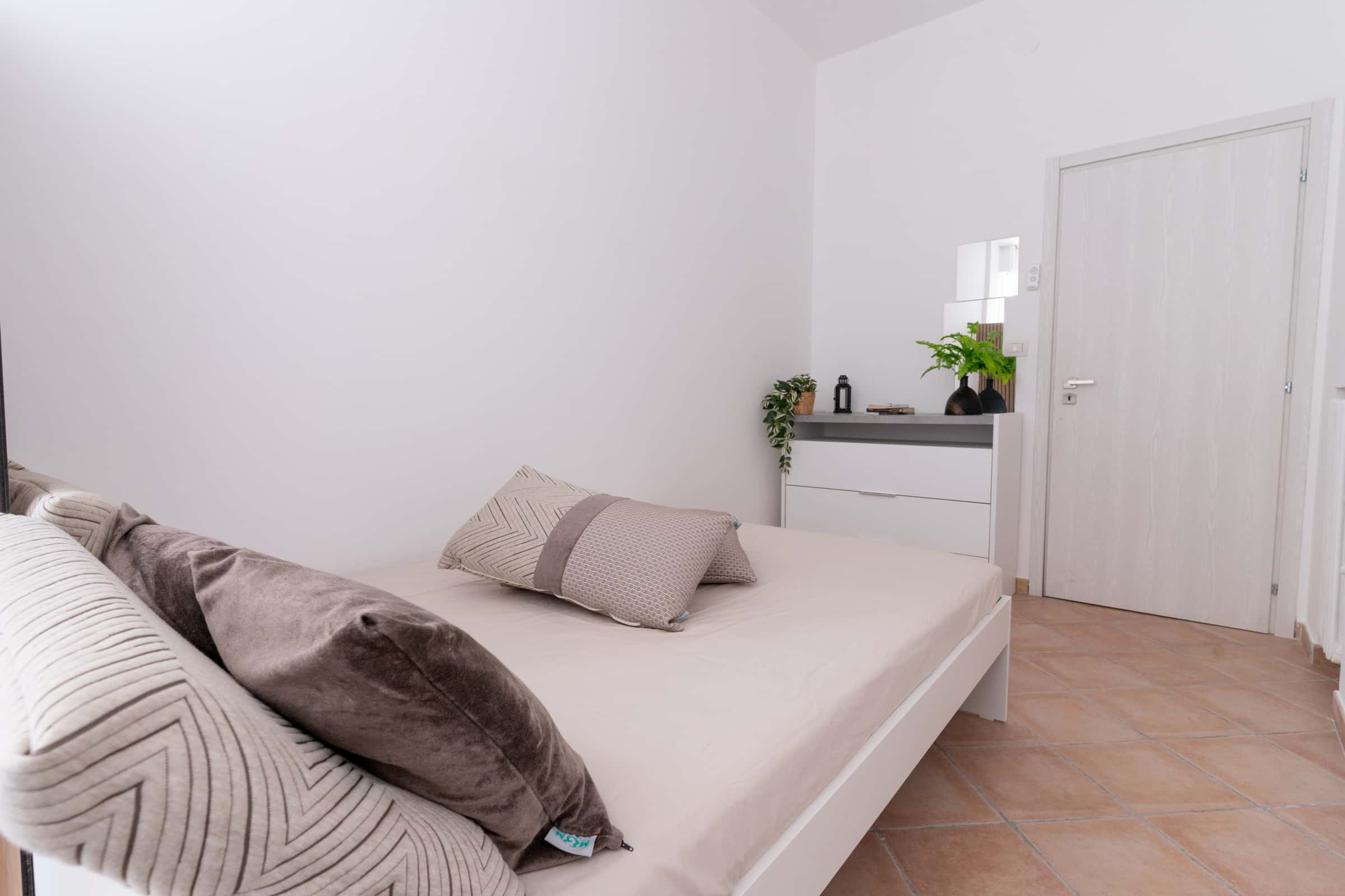 Stanza 4 in Viale Cesare Nicolini, Rimini di 130 m² con 4 camere