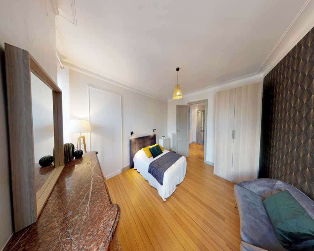 Chambre dans le rue Vital Carles