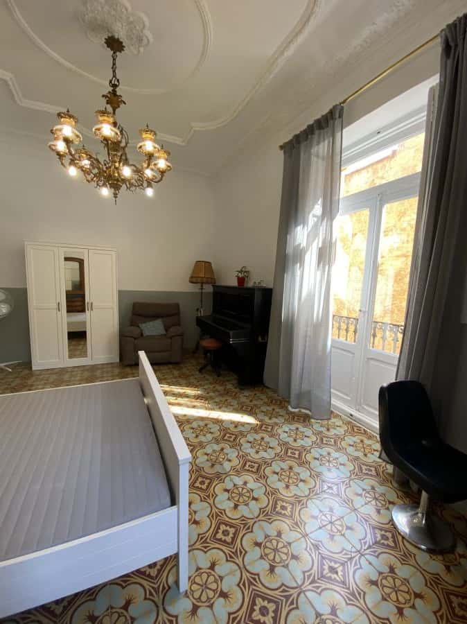 Room in Valencia