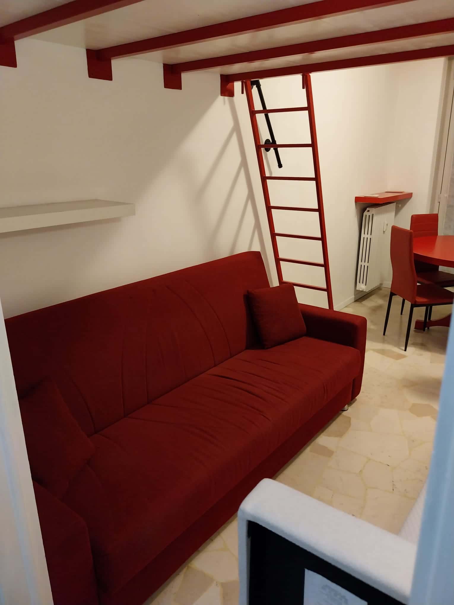 Appartamento vicino Navigli e Università Bocconi