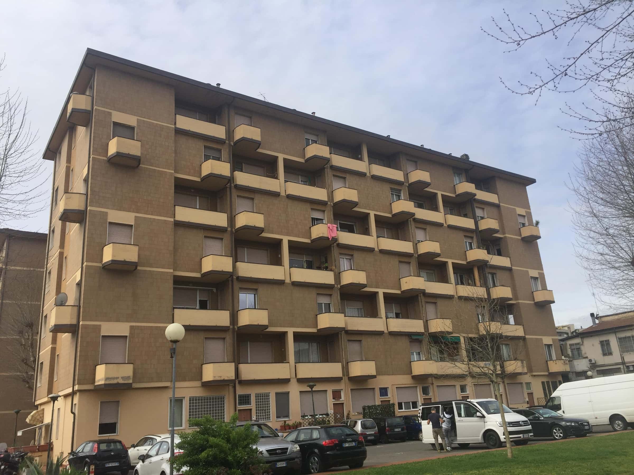 via Baracca 1 - Stanza 37