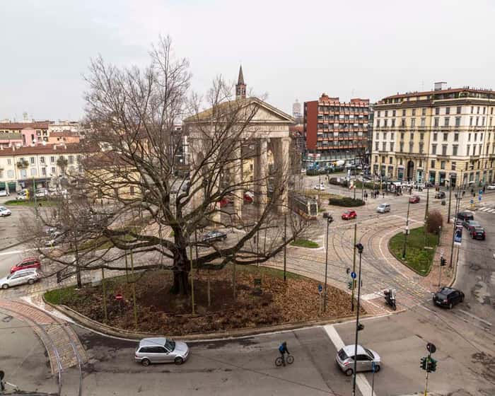 Listing photo thumbnail