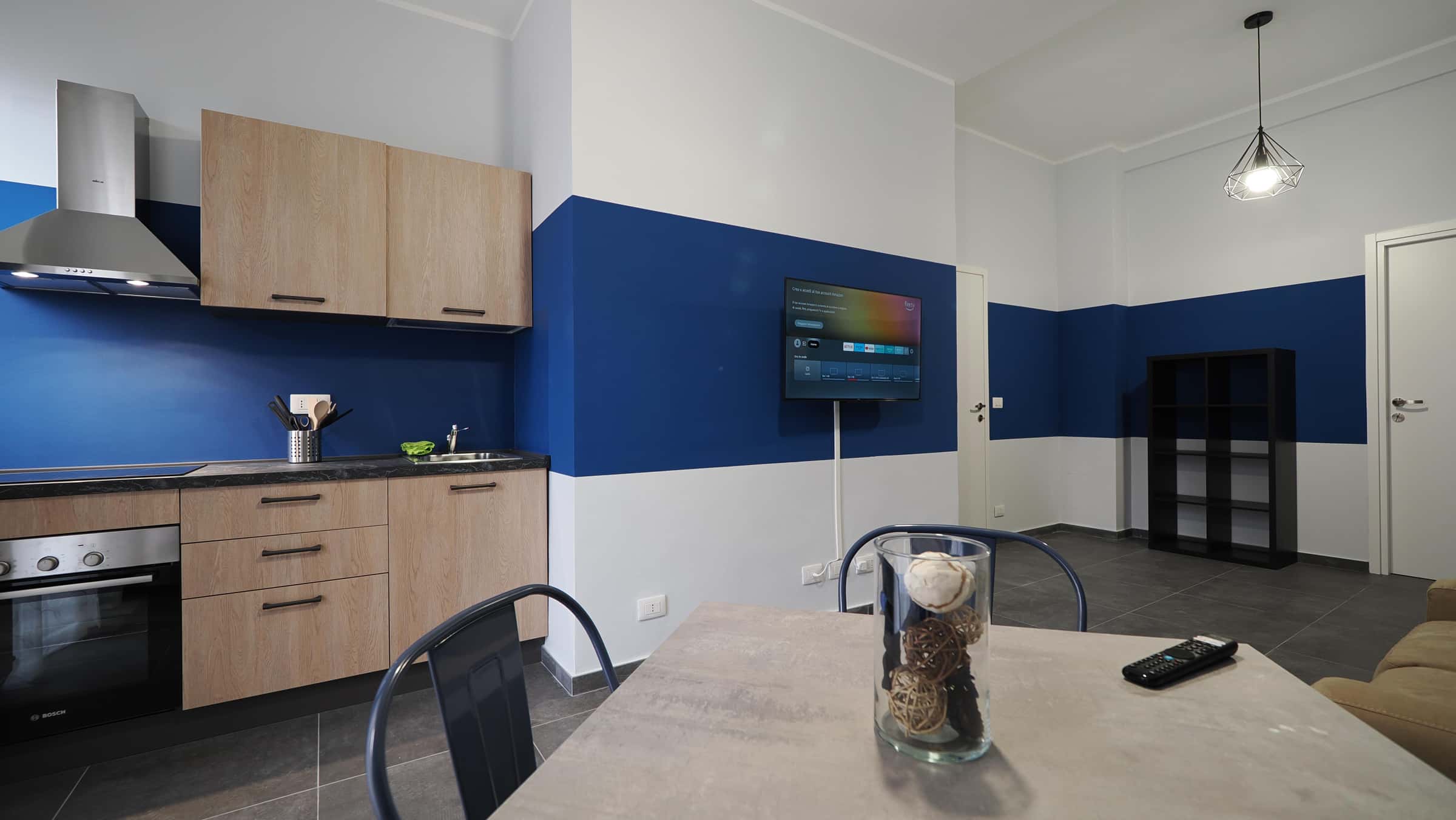 Corso Peschiera 232 - Stanza 143