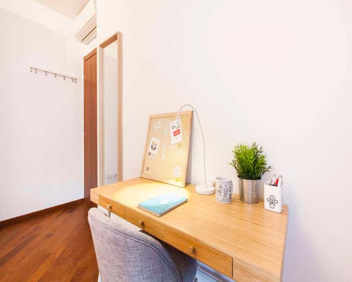 Listing photo thumbnail