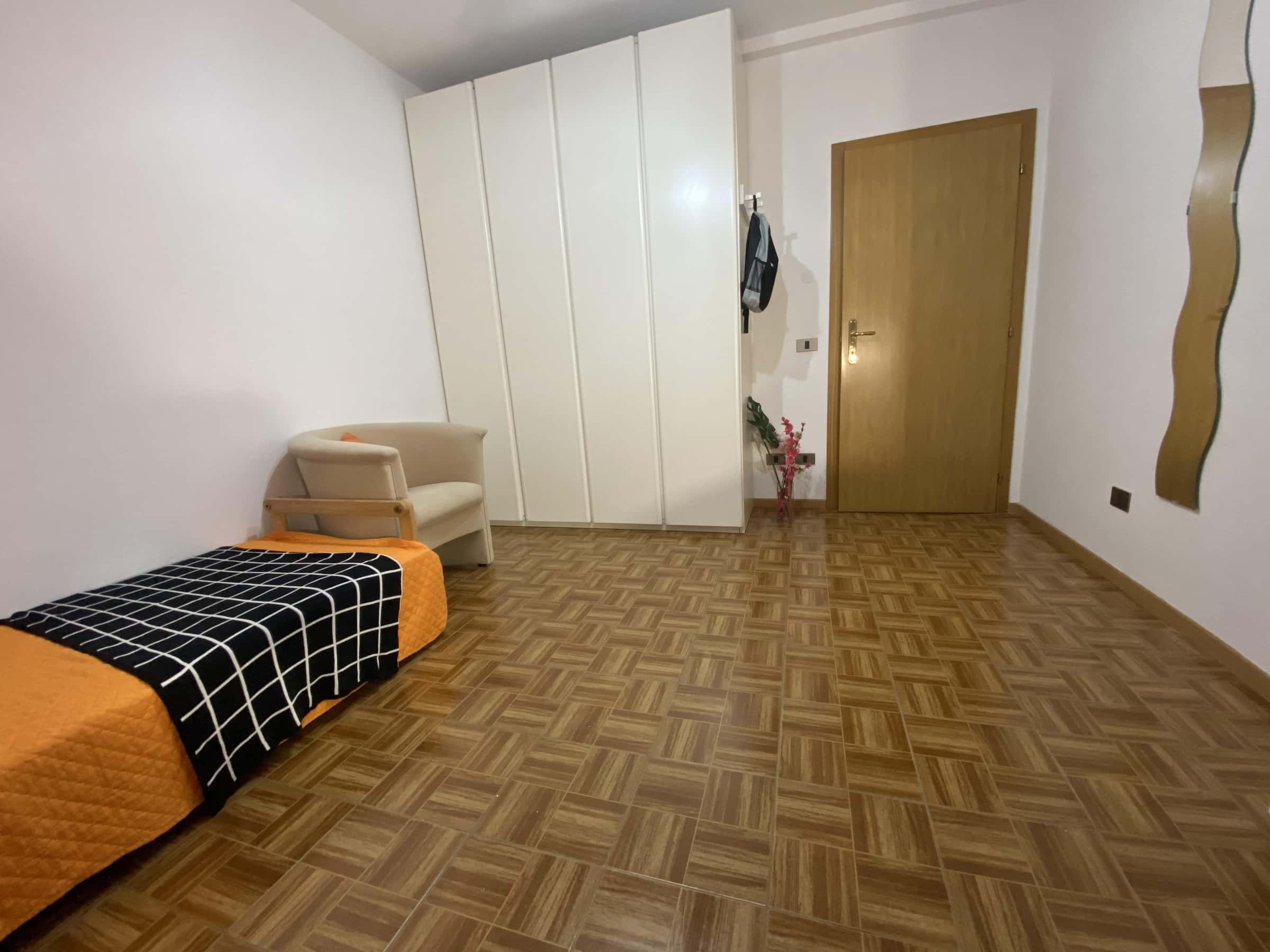 CAMPIELLO DEL TRIVIO 9 - Stanza 33