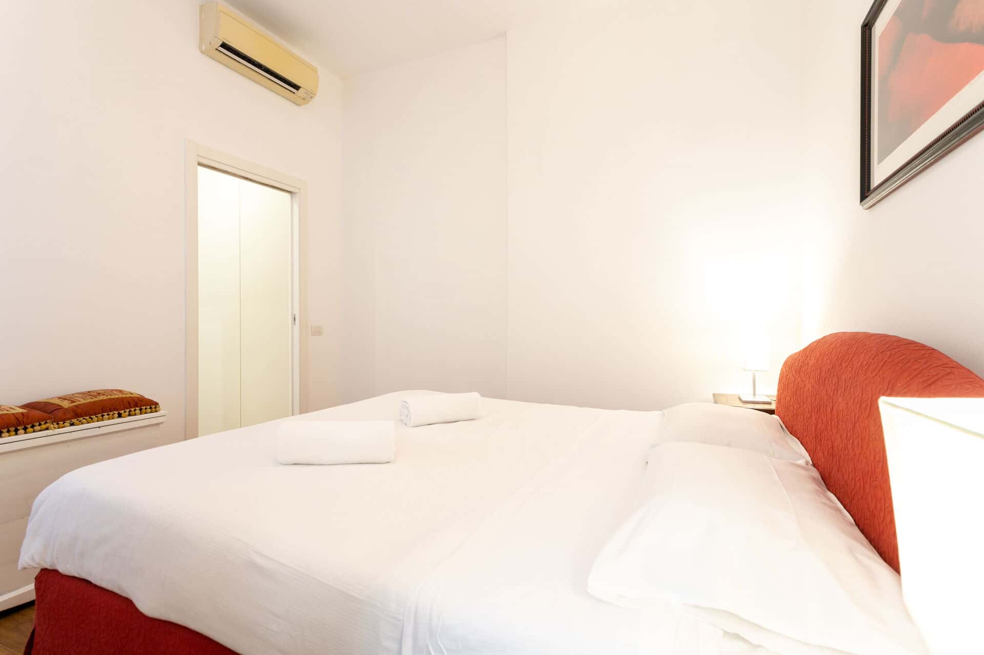 Apartment Milan, 2 beds — photo 17