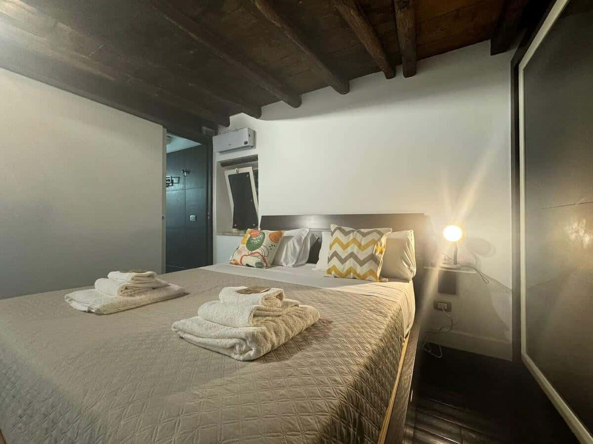 Apartment Rome, 1 bed — photo 8