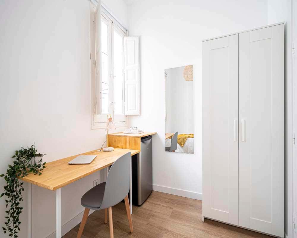 Habitación individual en la Calle Fernandez de la Hoz