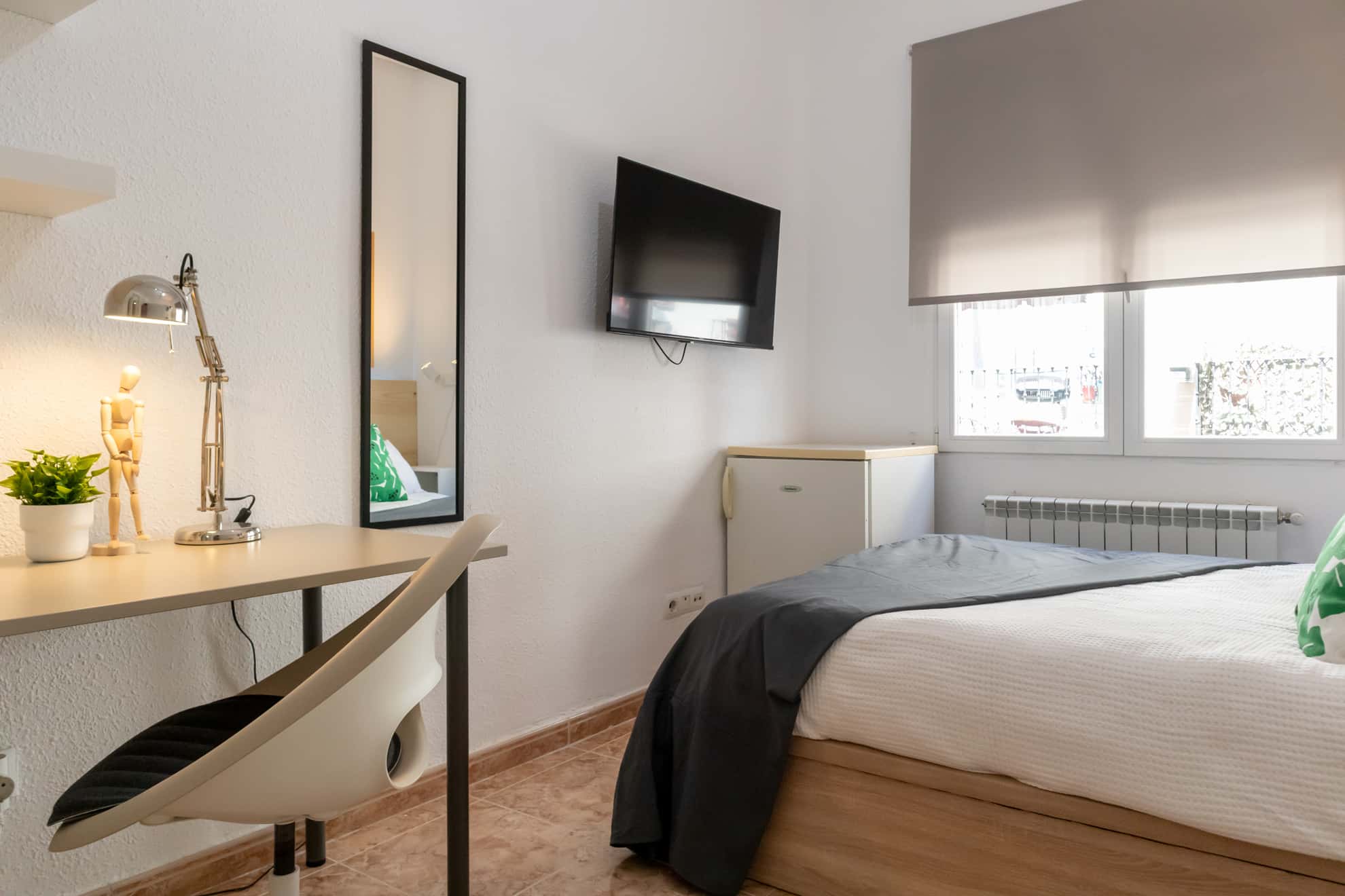 Habitacion privada en calle Dos Hermanas, Madrid